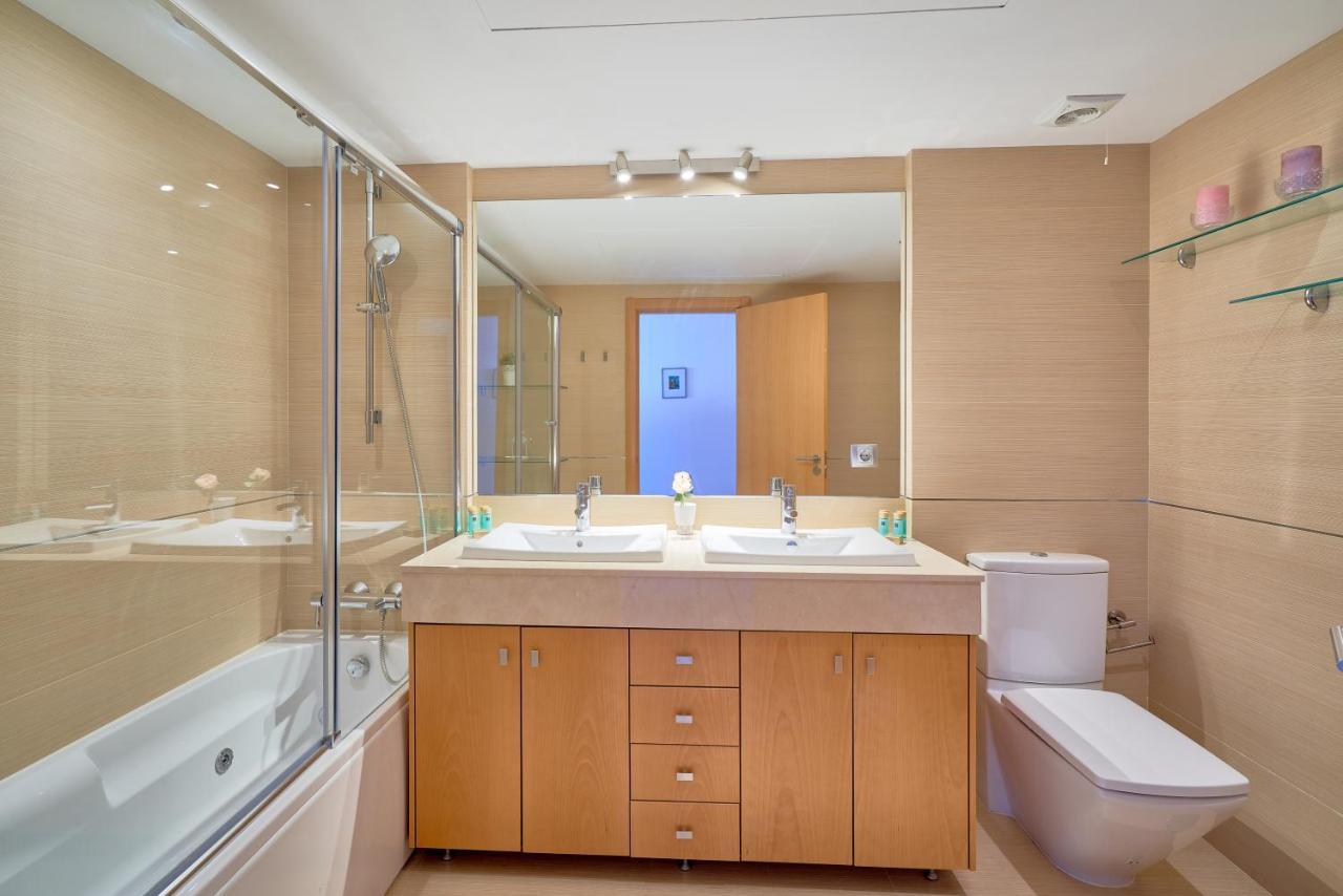 Neptuno Malaga Apartamento De Lujo Ринкон-де-ла-Викториа Экстерьер фото