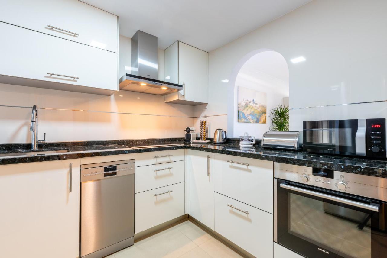 Neptuno Malaga Apartamento De Lujo Ринкон-де-ла-Викториа Экстерьер фото