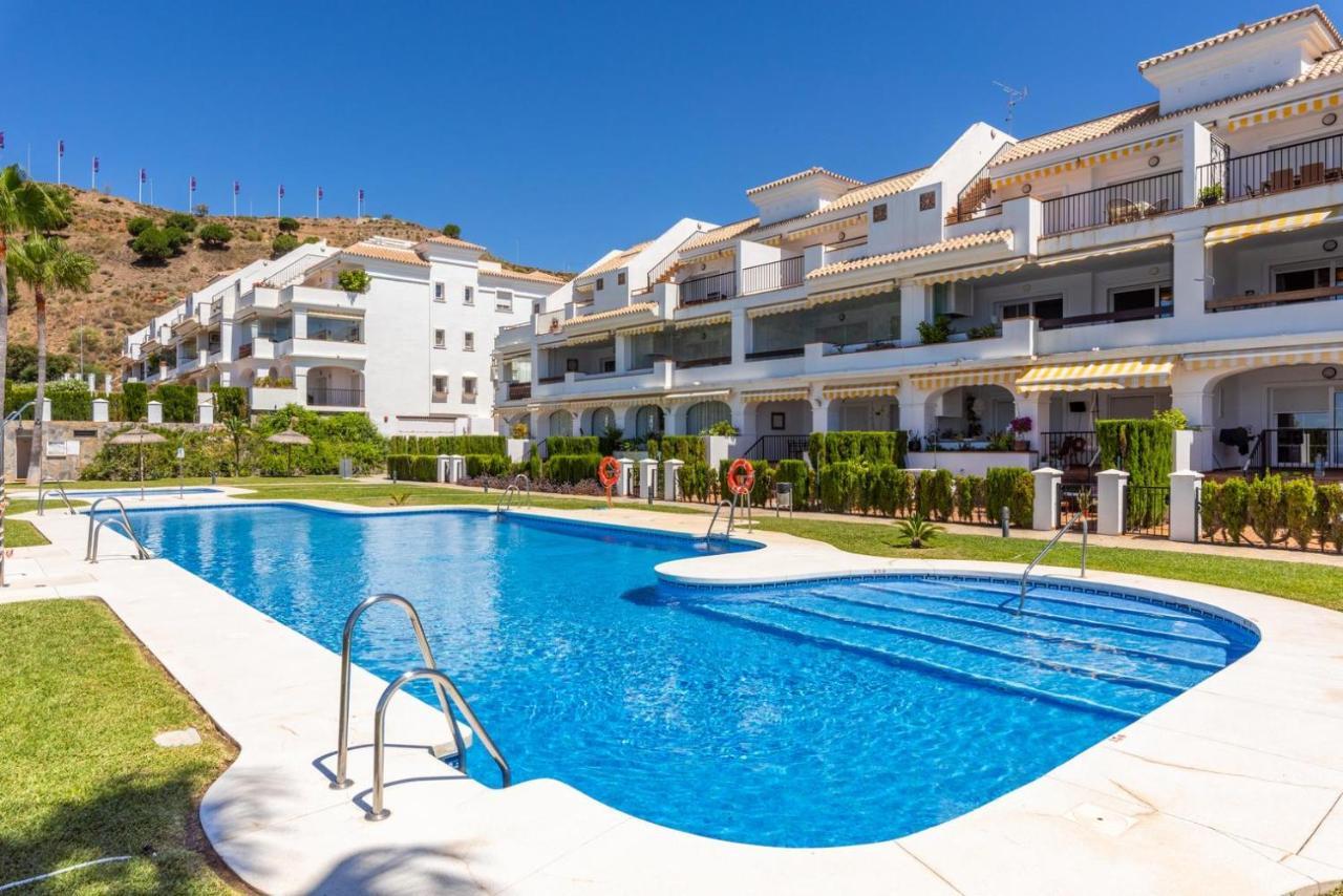 Neptuno Malaga Apartamento De Lujo Ринкон-де-ла-Викториа Экстерьер фото